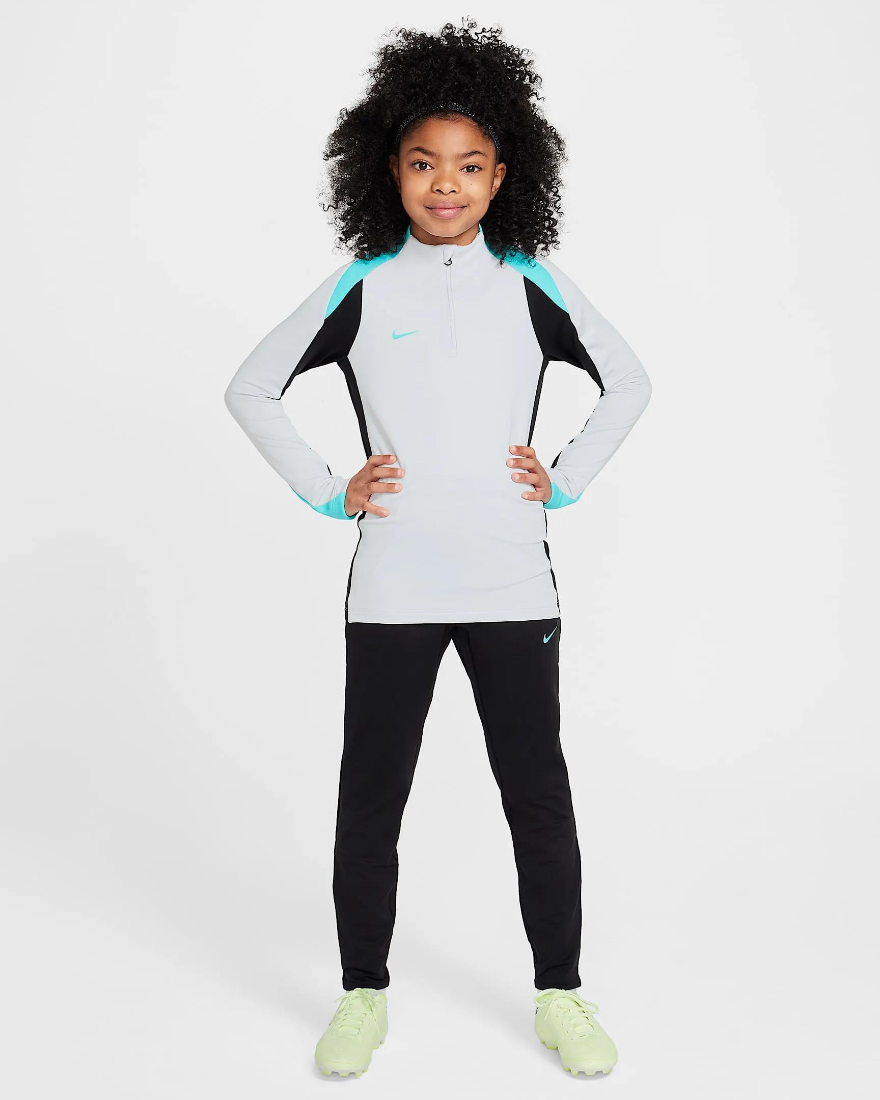 بنطال Nike Dri-FIT Strike للأطفال الكبار alternative product image