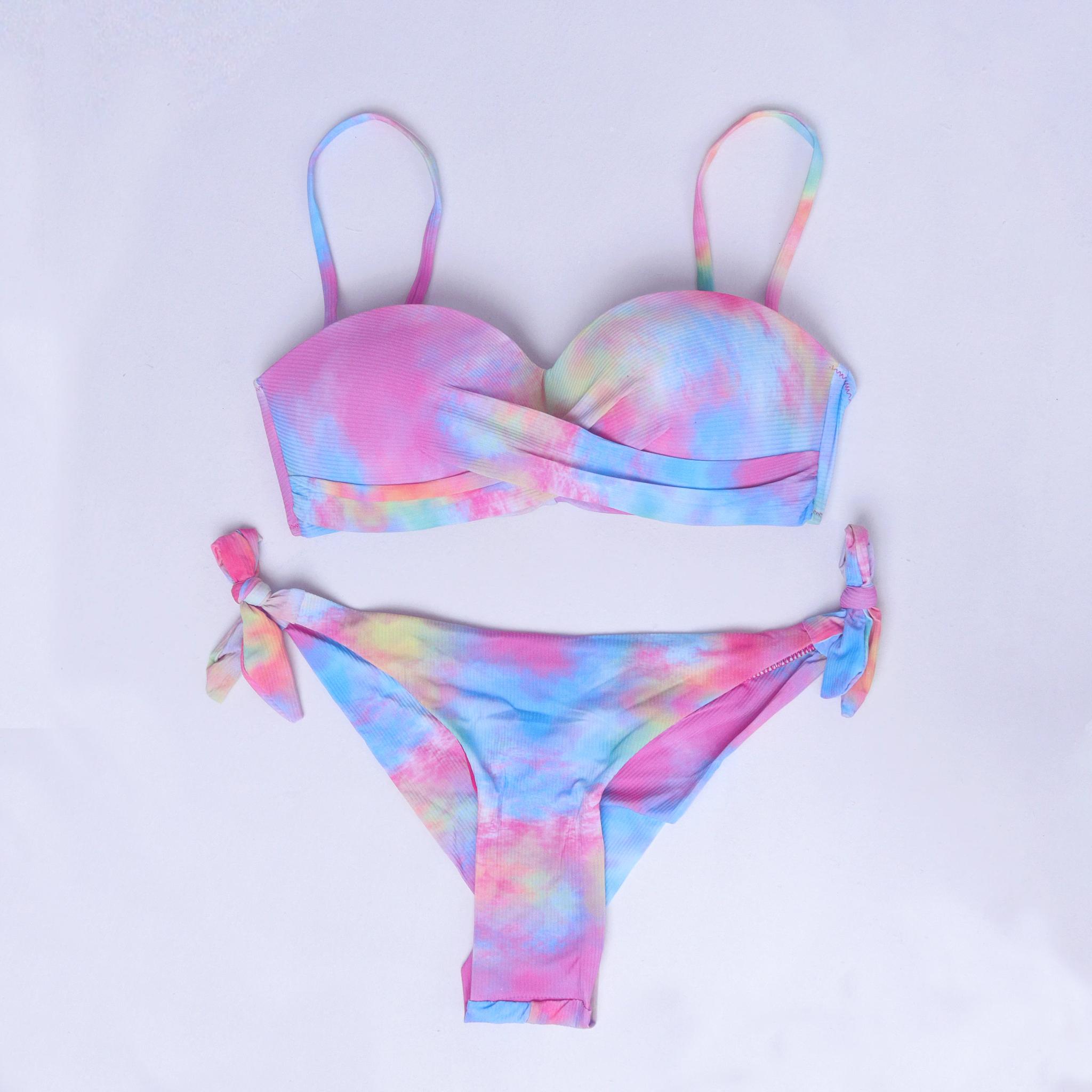 ملابس سباحة إيطالية فاخرة بلون مارشميلو alternative product image