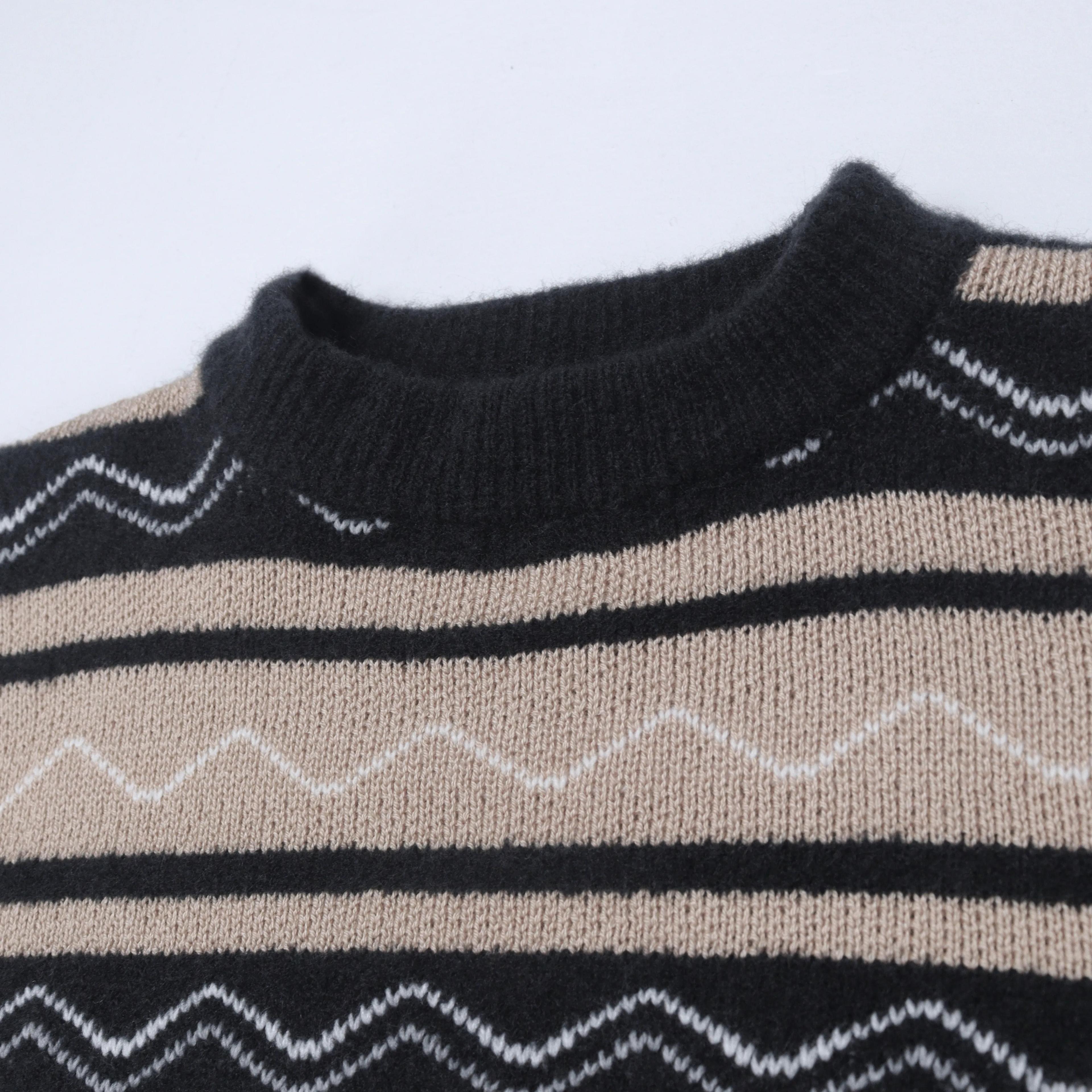 سترة للأولاد برقبة دائرية Thumbnail 2