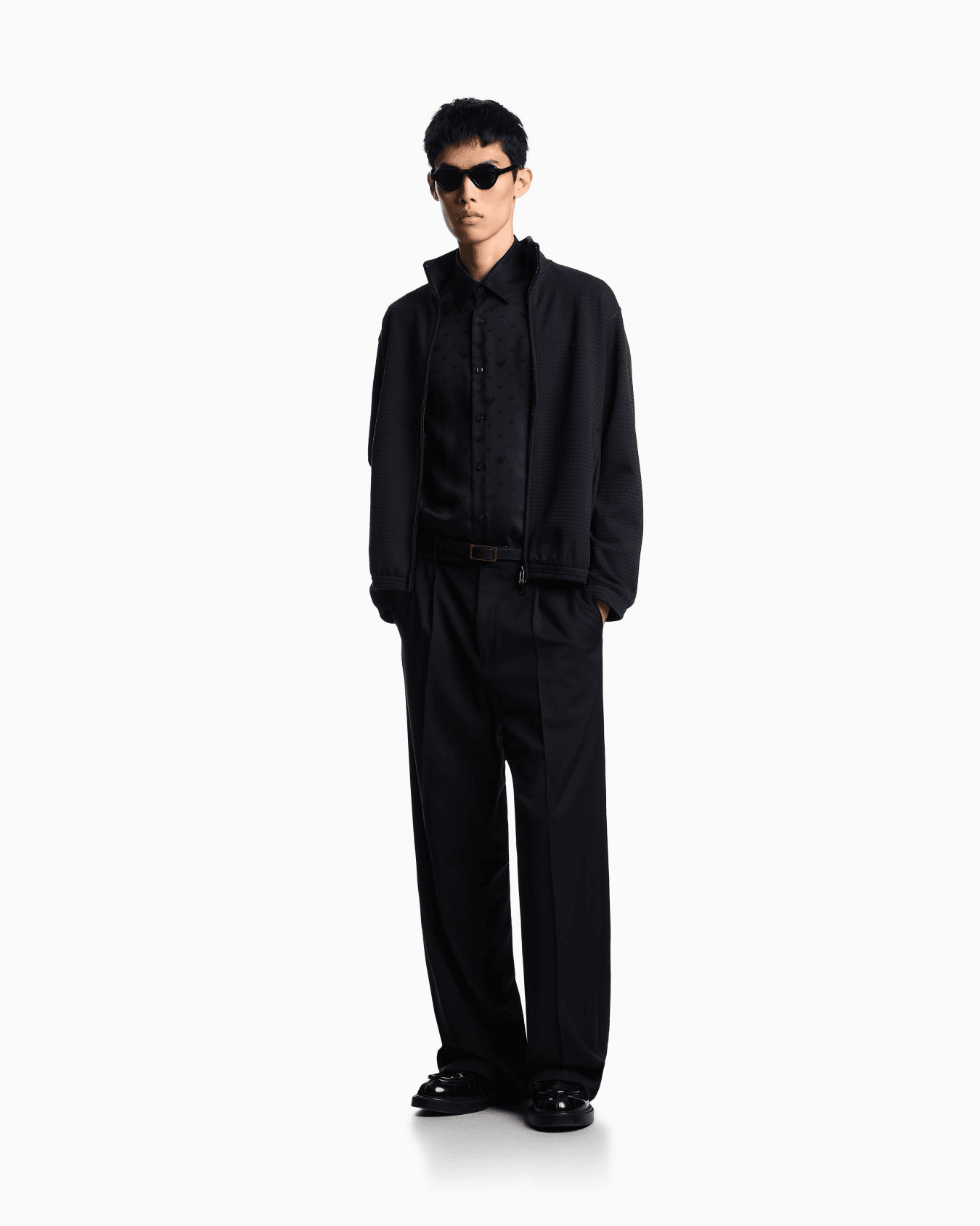 سويتشيرت رجالي أنيق بمزيج فاخر alternative product image
