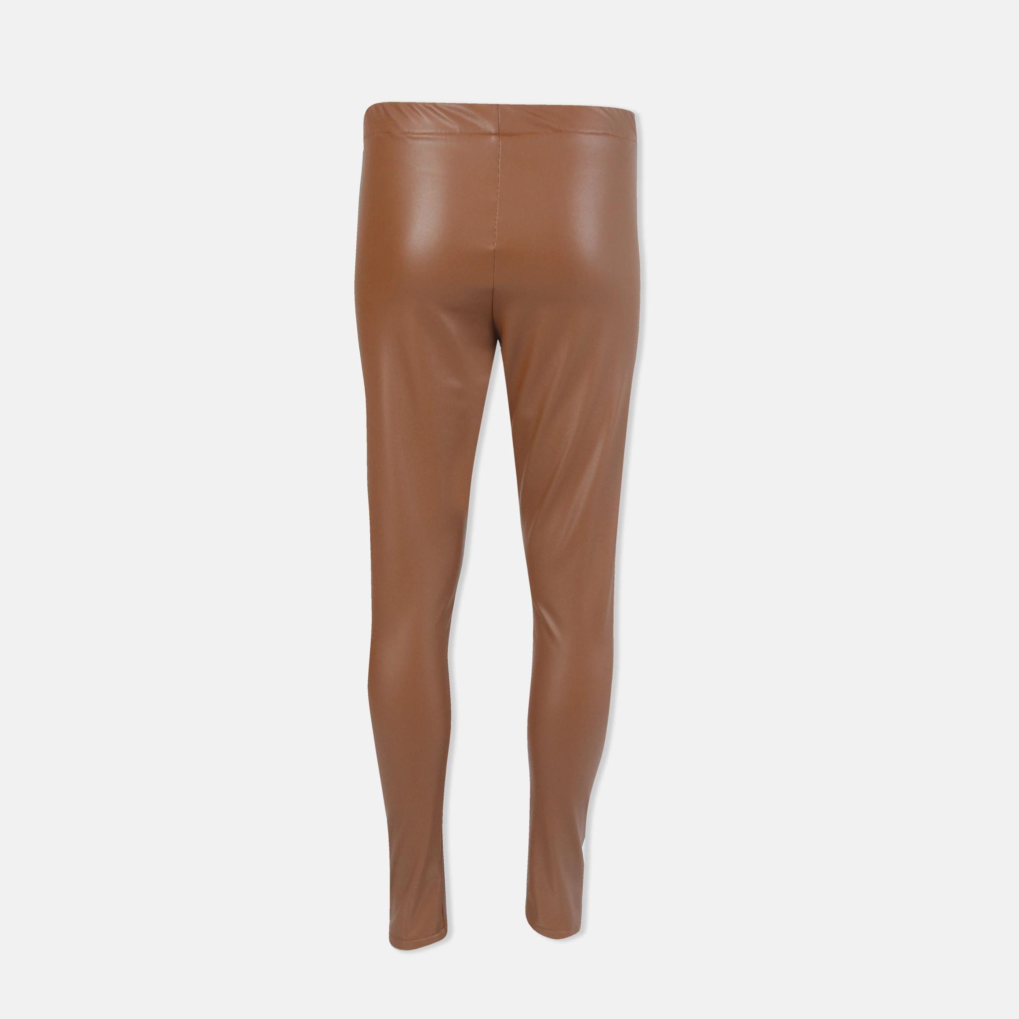 بنطال ضيق من الجلد الصناعي سهل الارتداء مع قماش مطاطي media preview 3