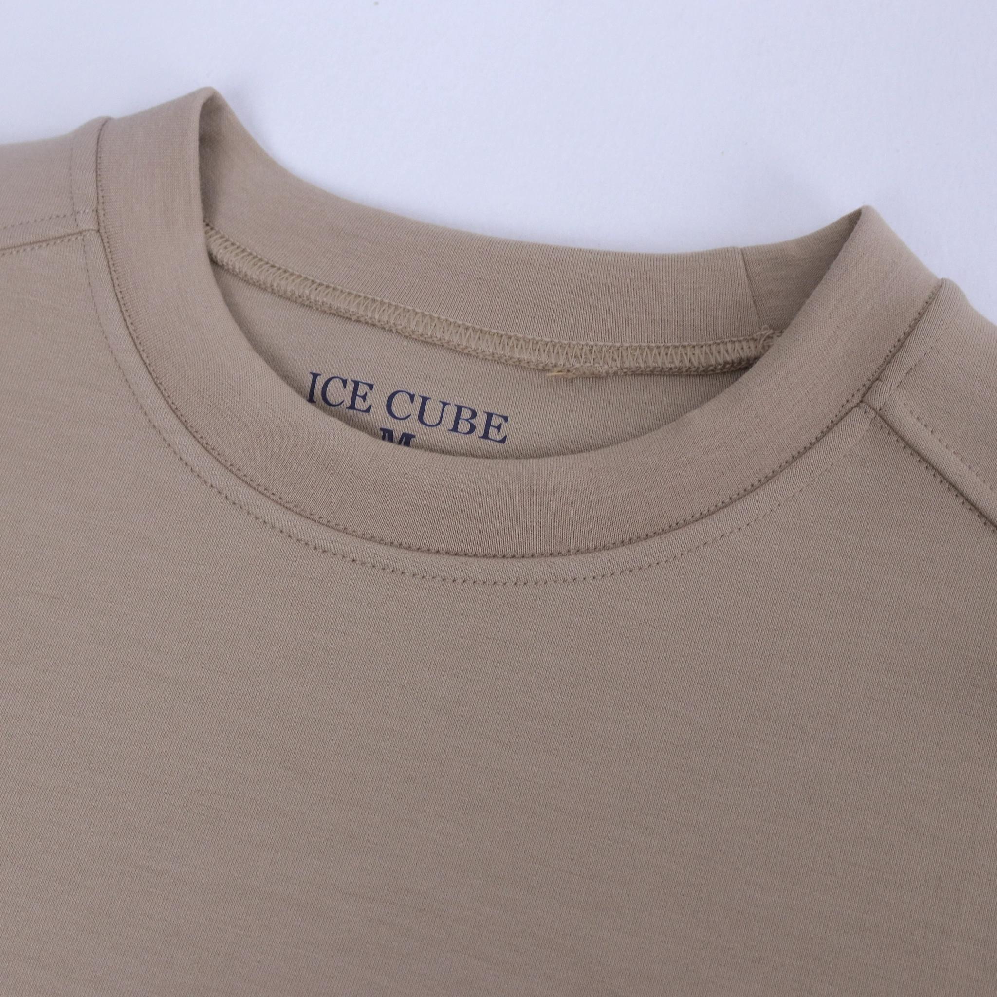 سترة رجالية سادة برقبة دائرية media preview 3