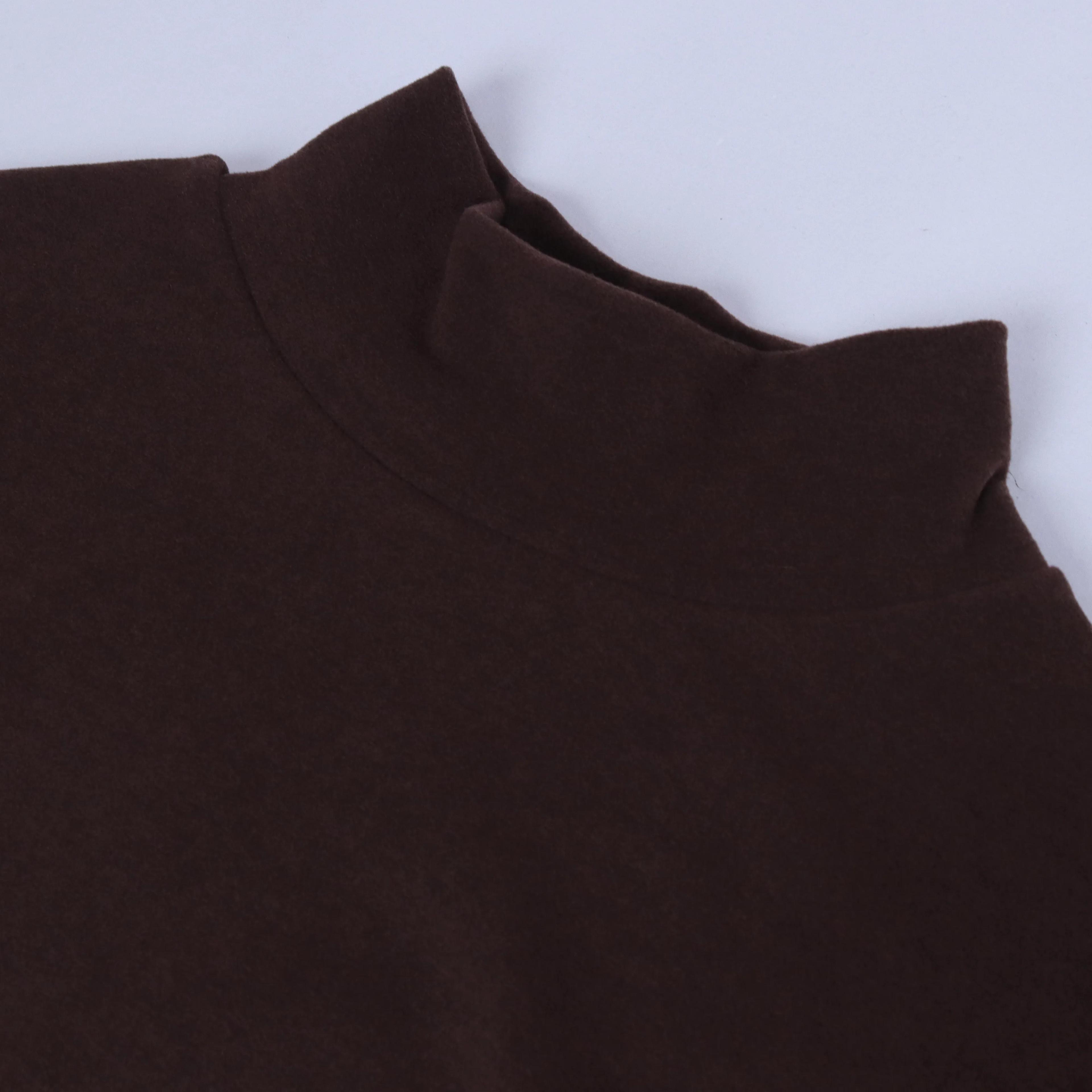 بلوزة برقبة دائرية مع كشكشة جانبية Thumbnail 2