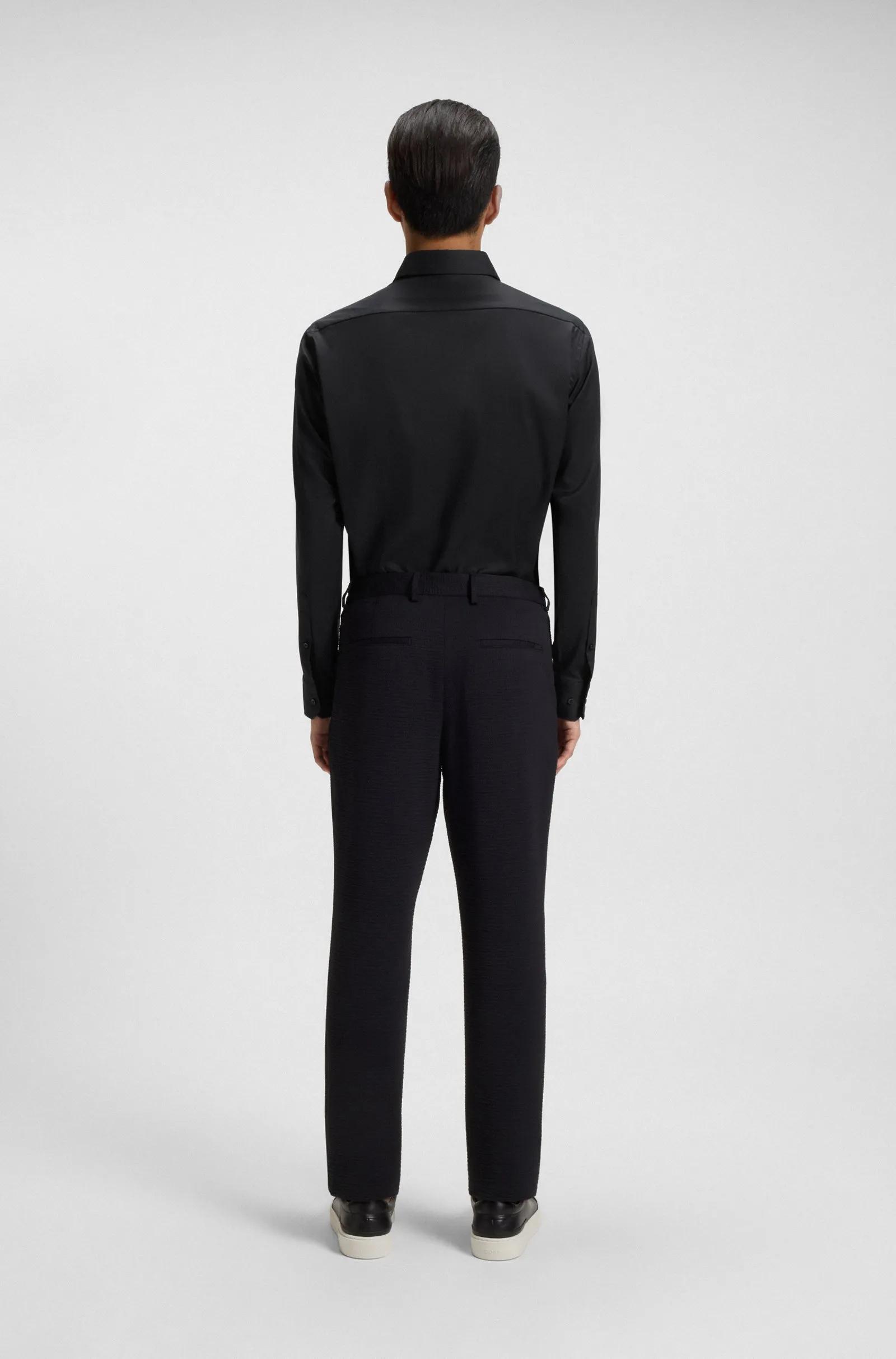 قميص المثالي بين الفخامة والأداء Thumbnail 5