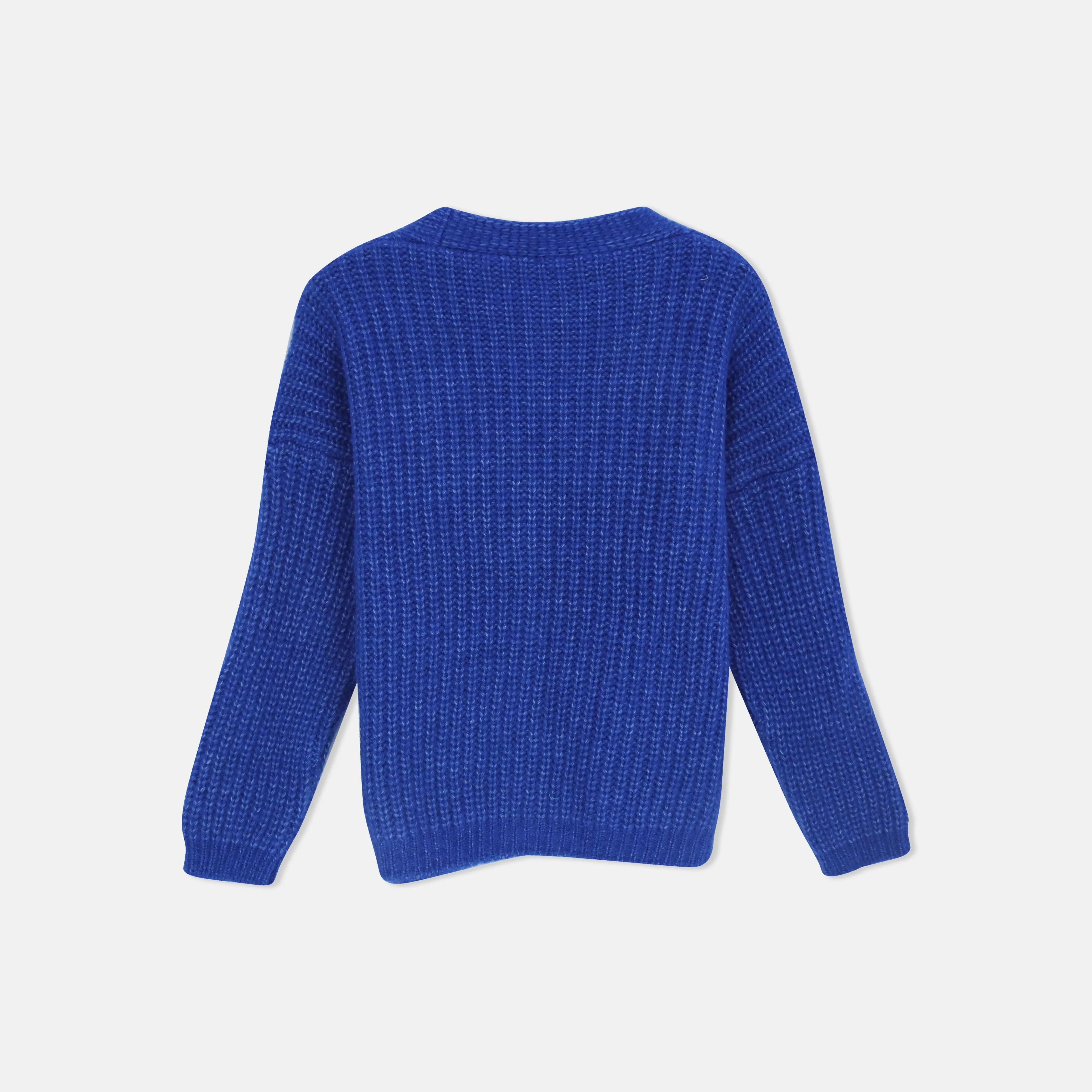 سترة كارديجان نسائية محبوكة برقبة على شكل حرف V Thumbnail 4