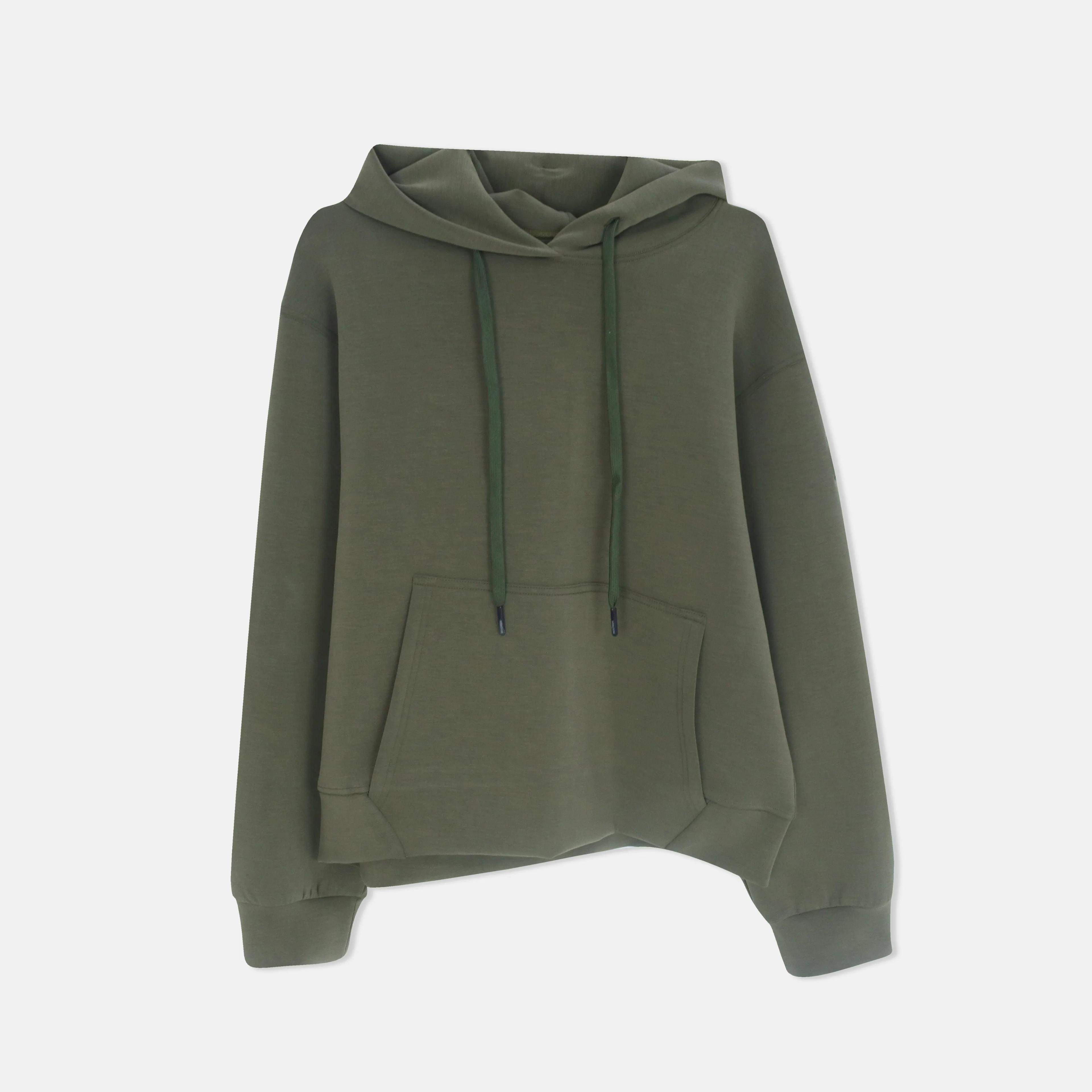 سويت شيرت بألوان مميزة Thumbnail 1