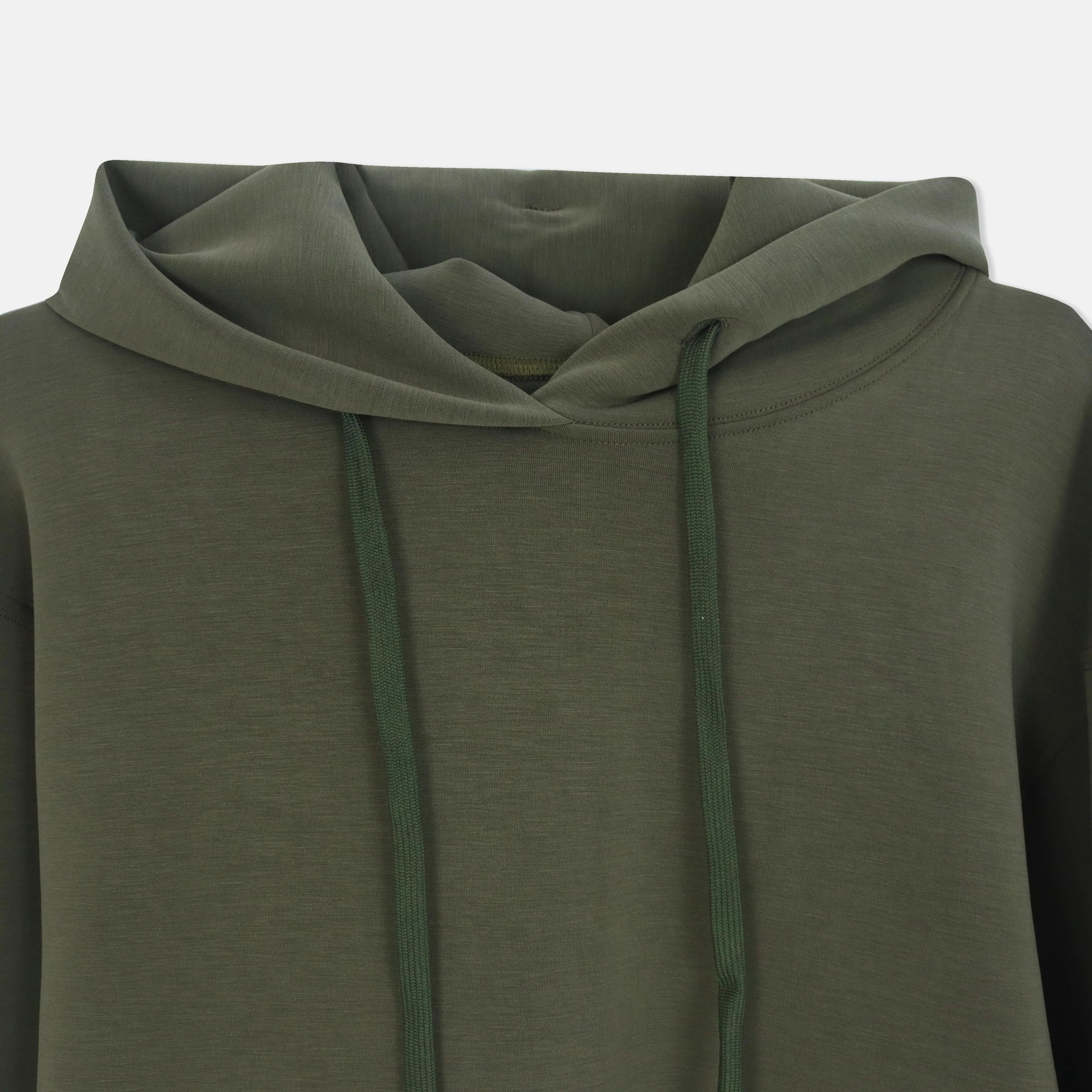 سويت شيرت بألوان مميزة Thumbnail 2