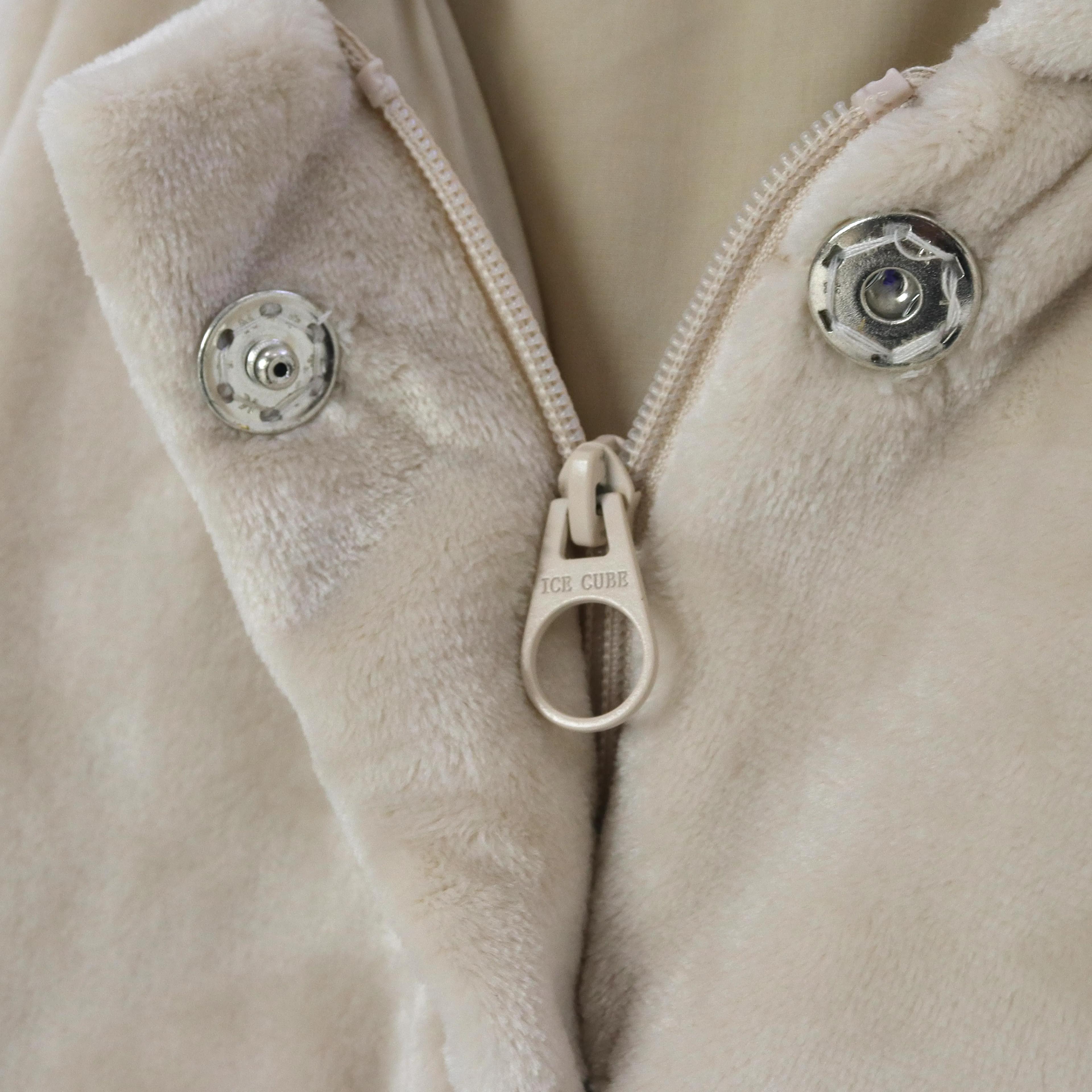 معطف بناتي فاخر ناعم الملمس بسحاب كامل وغطاء رأس. Thumbnail 3