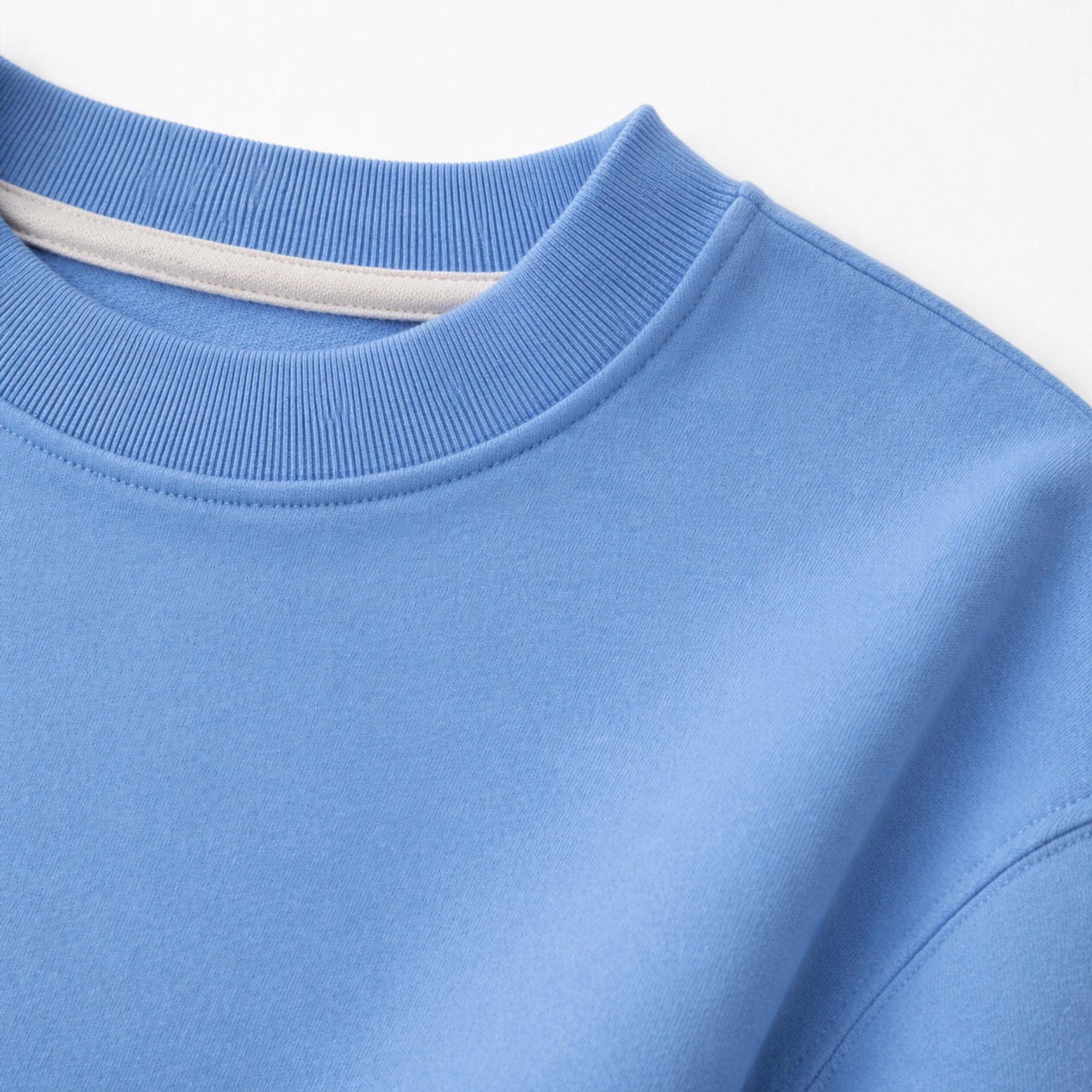 طقم بناتي ناعم الملمس - بلوزة برقبة دائرية وبنطال media preview 2