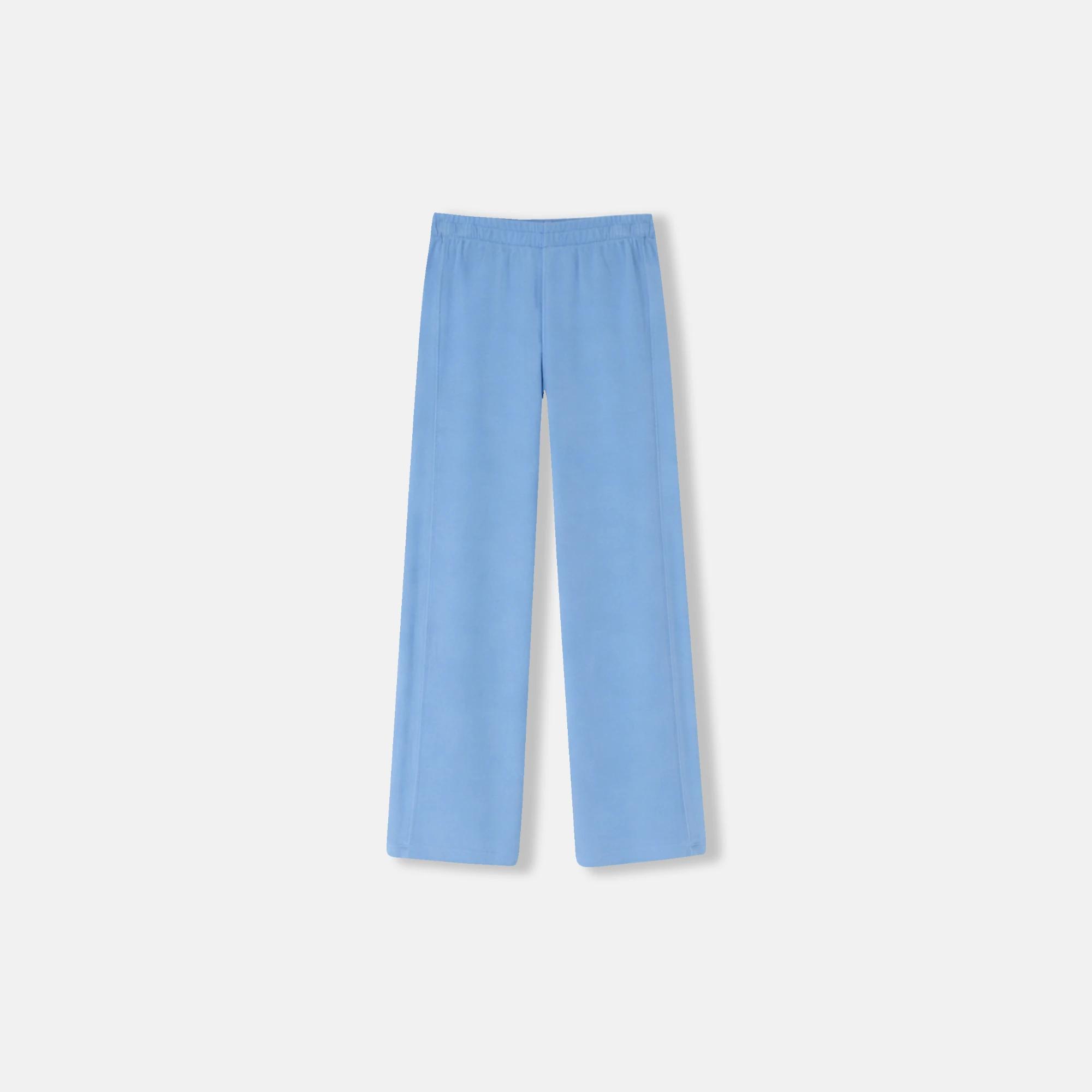 طقم بناتي ناعم الملمس - بلوزة برقبة دائرية وبنطال media preview 4