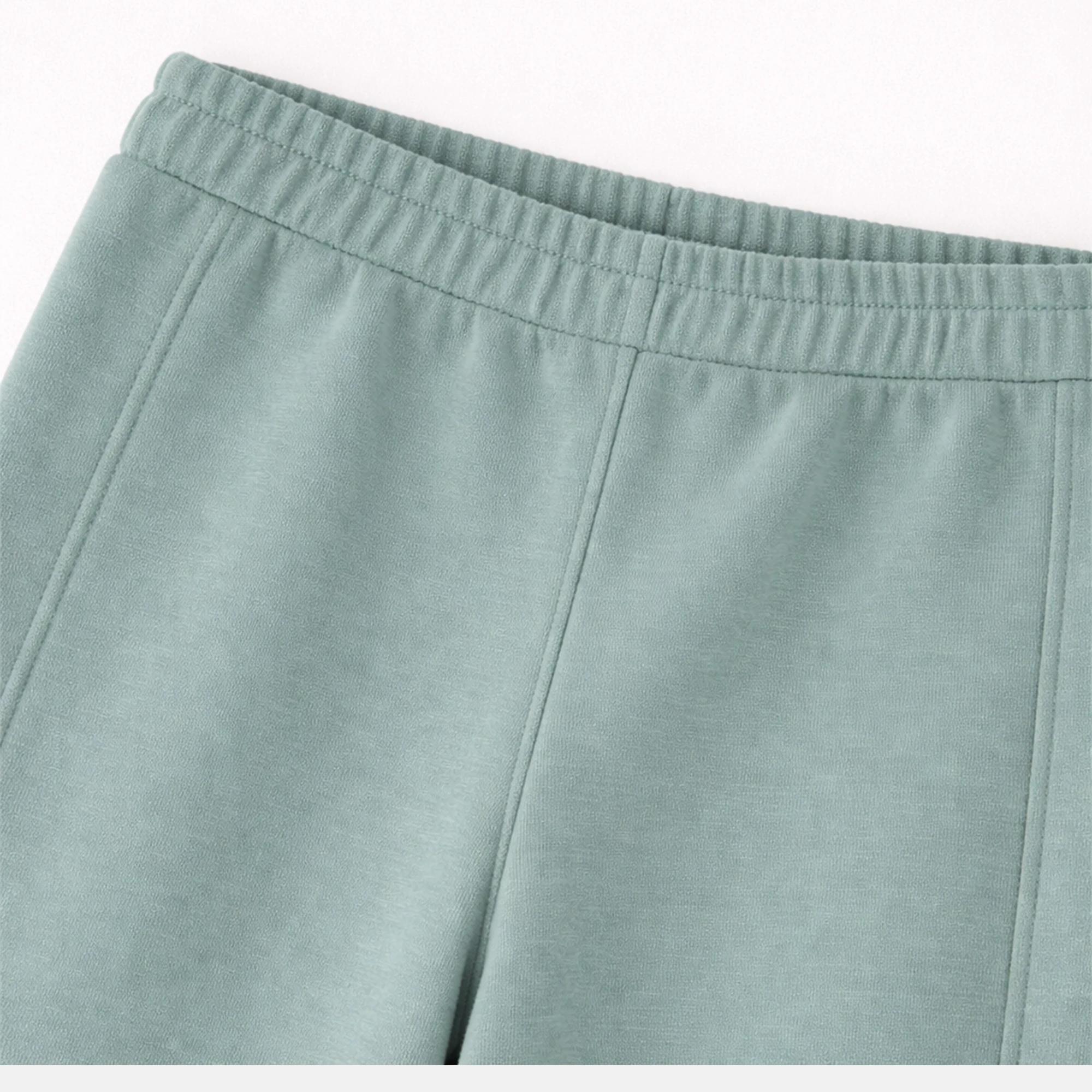 طقم سويت شيرت مطرز بتفاصيل صدفية - طقم بناتي بقصة مريحة media preview 5