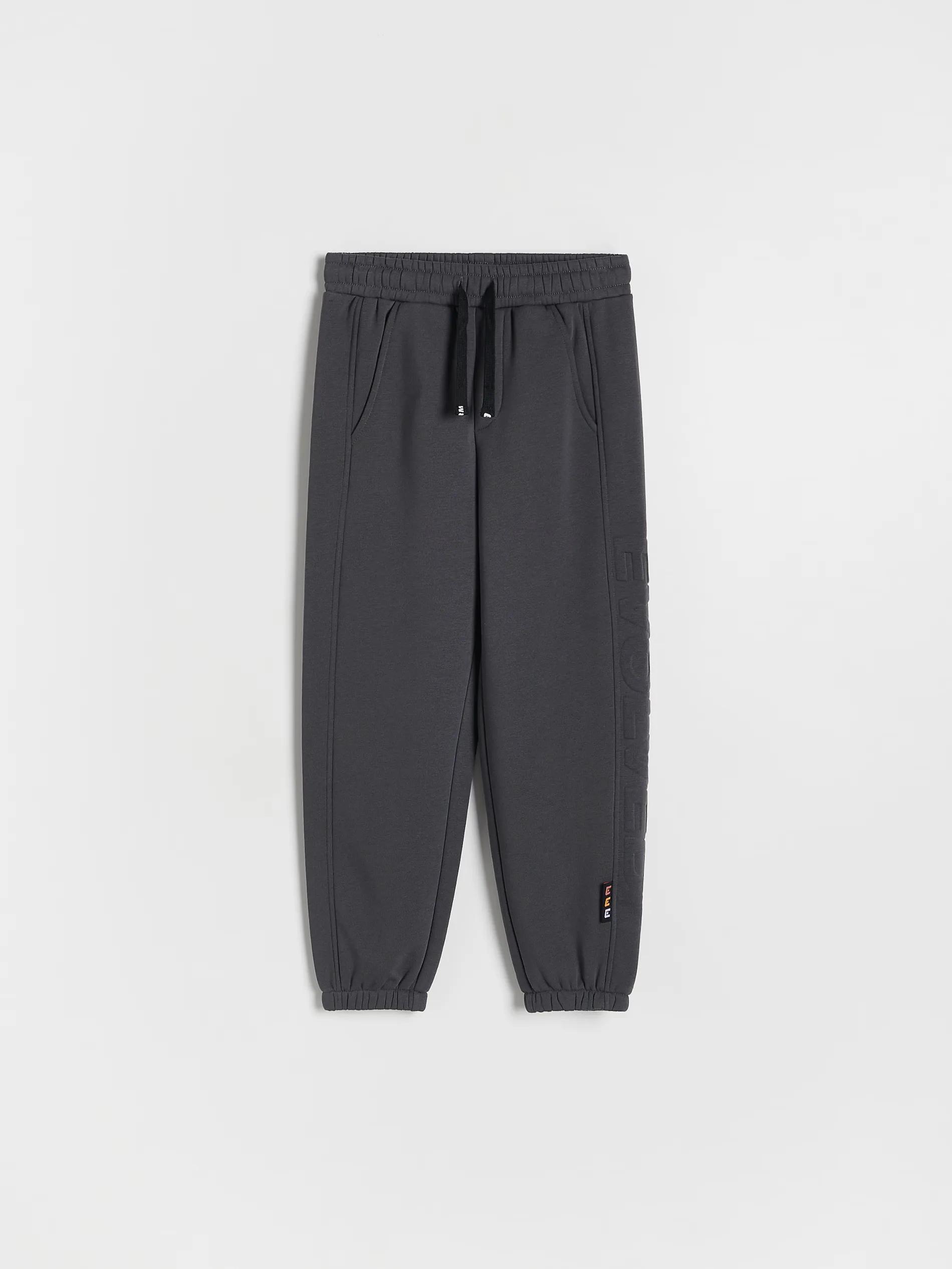 بناطيل | ليغنغز category image