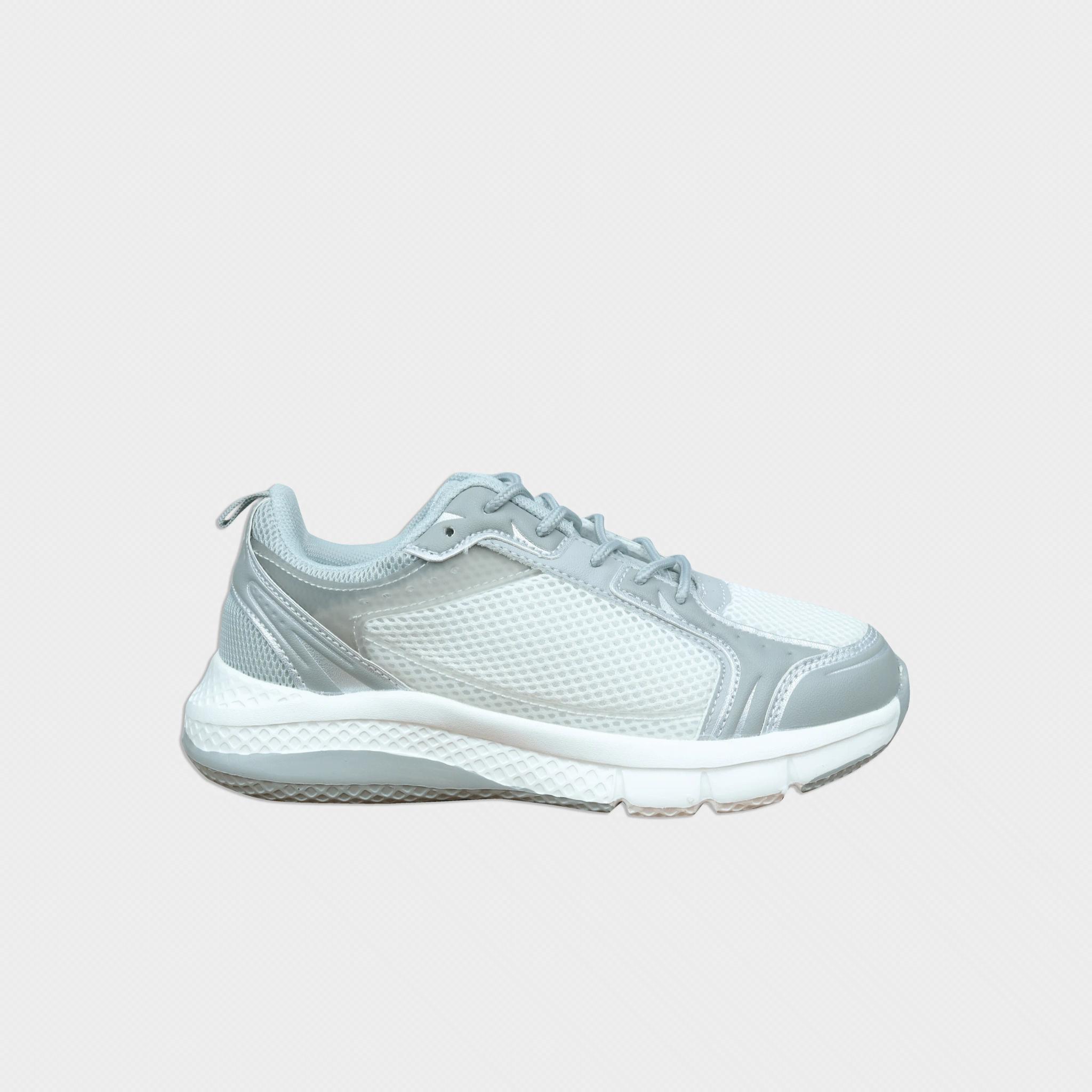 حذاء رياضي للبنات alternative product image