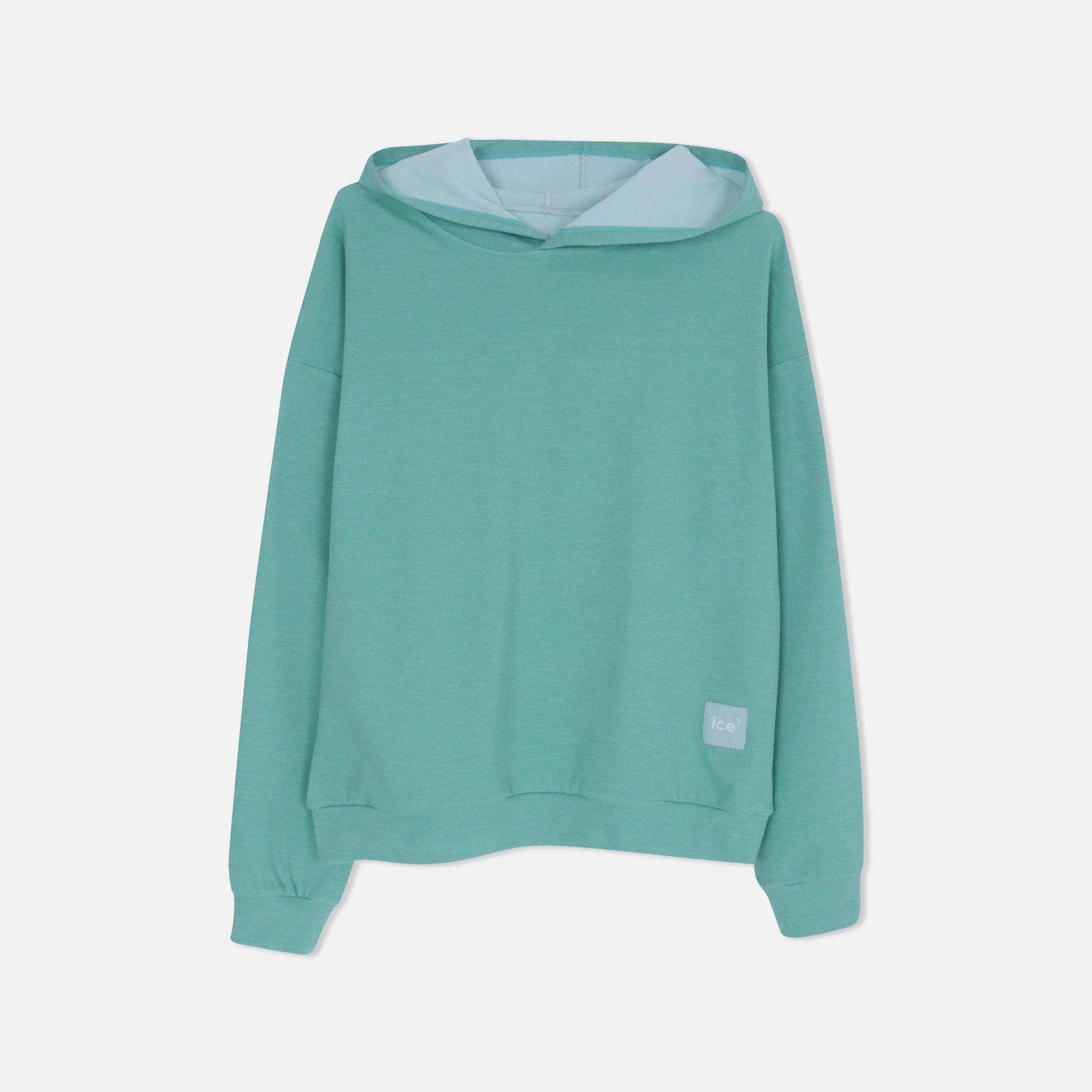 كنزة نسائية مصنوعة من نسيج ناعم product image