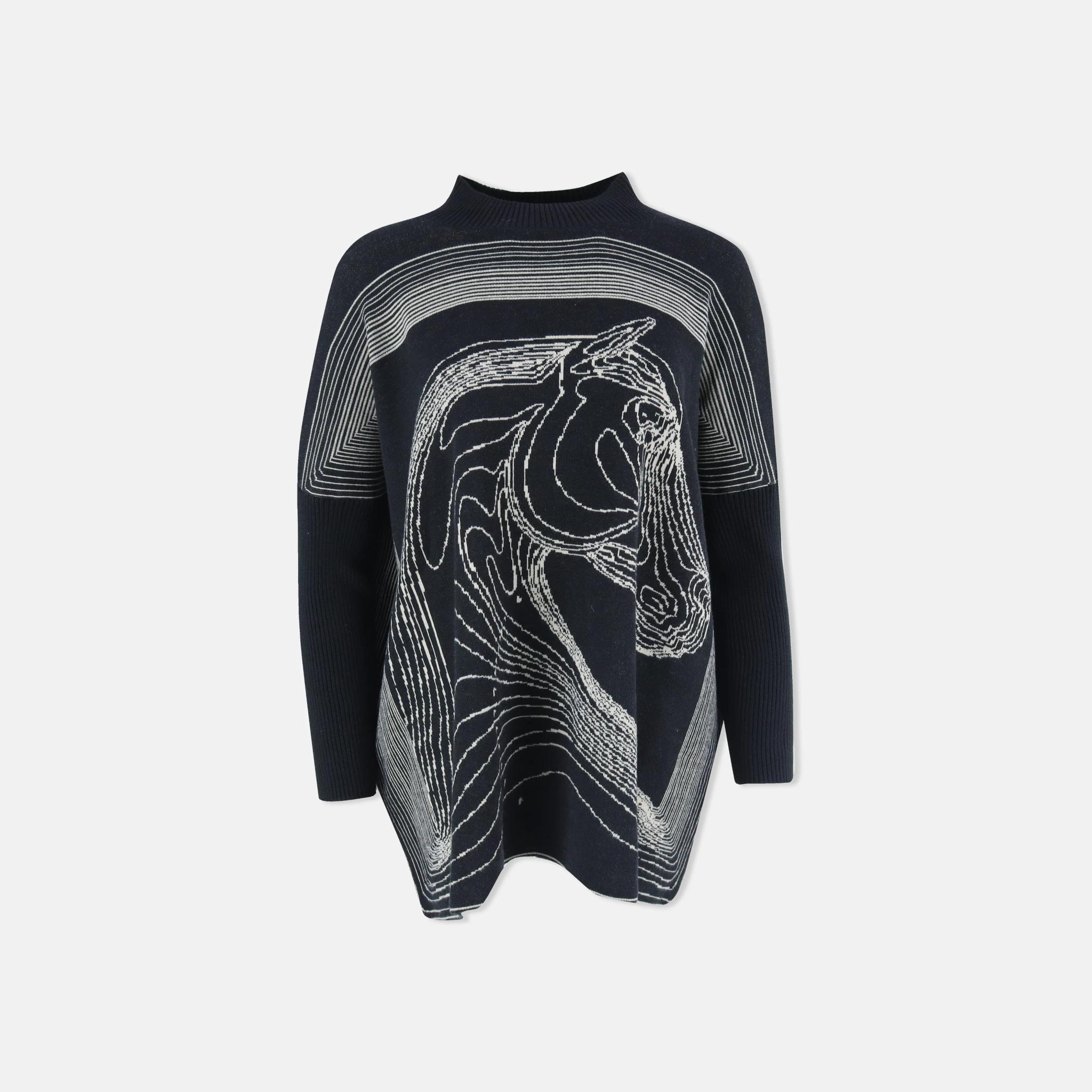 سترة نسائية كبيرة الحجم محبوكة بنقشة حصان product image