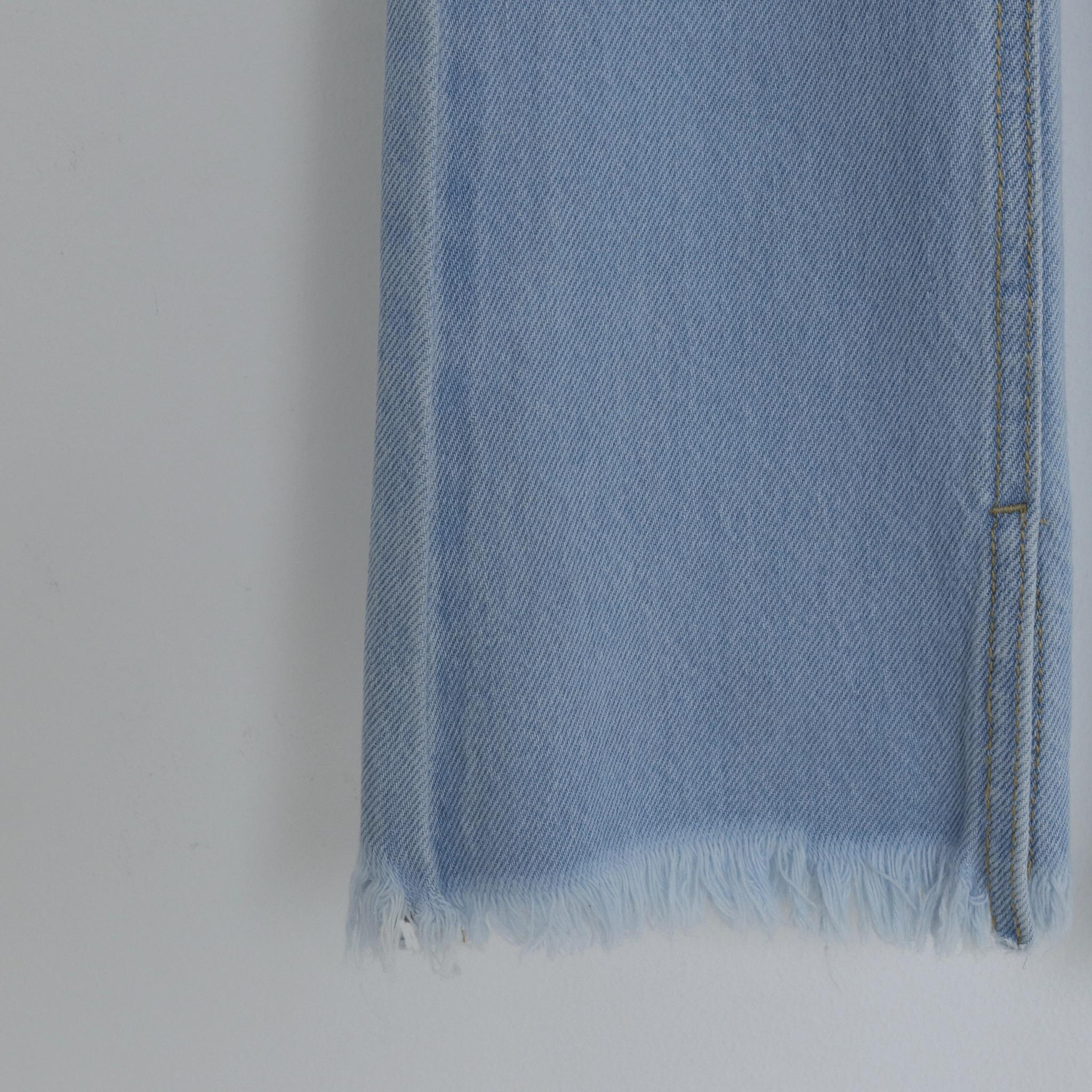 جينز بناتي media preview 4