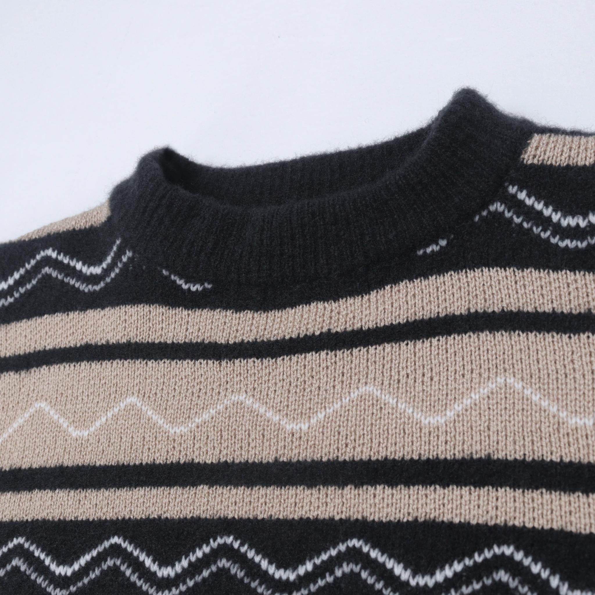 سترة للأولاد برقبة دائرية media preview 2