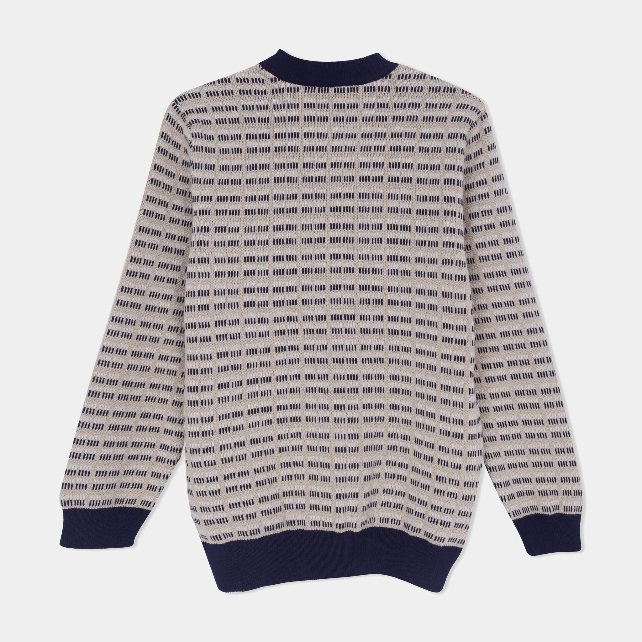 سويتر محبوك بياقة مستديرة media preview 3