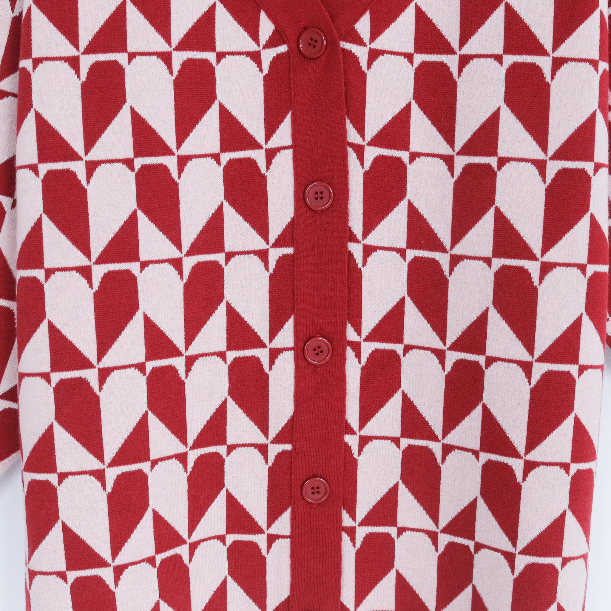 كارديجان بأزرار أمامية بنقوش هندسية باللون الأحمر media preview 3