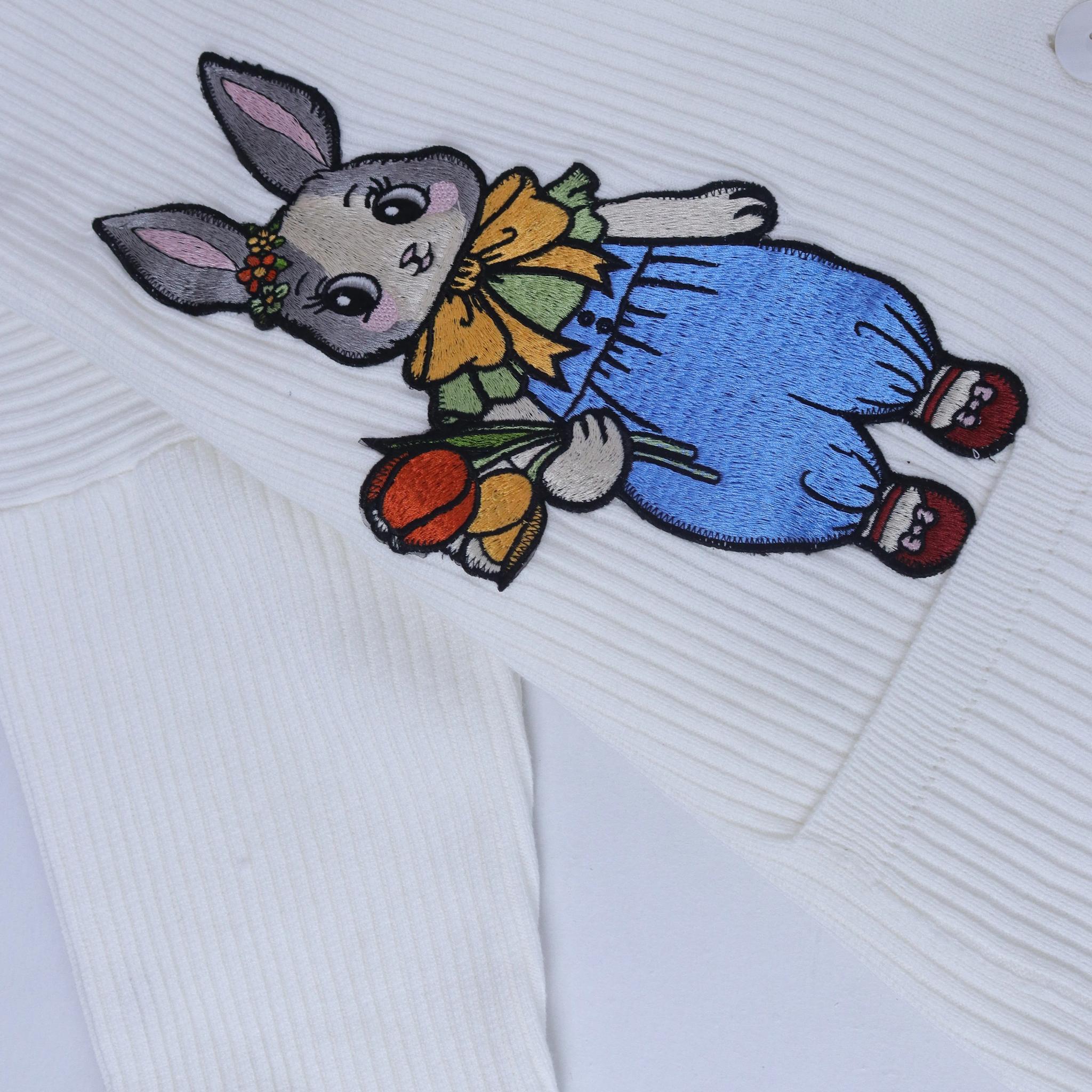 كارديجان بأزرار أمامية مع تطريز أرنب media preview 3