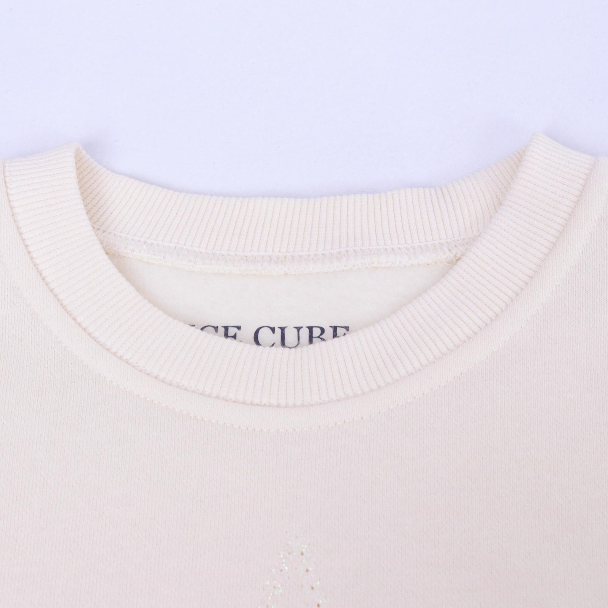 سويت شيرت بطبعة جرافيكية للبنات media preview 2