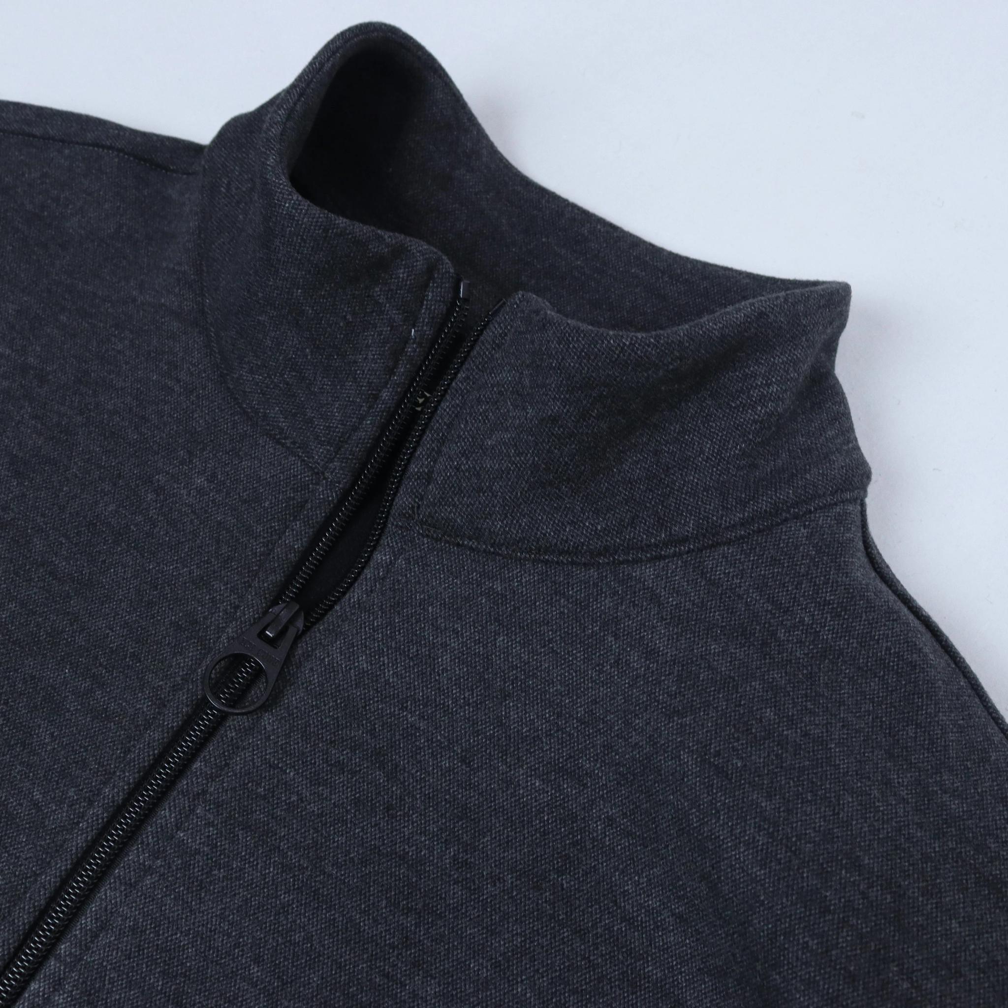 جاكيت رياضي للرجال media preview 2